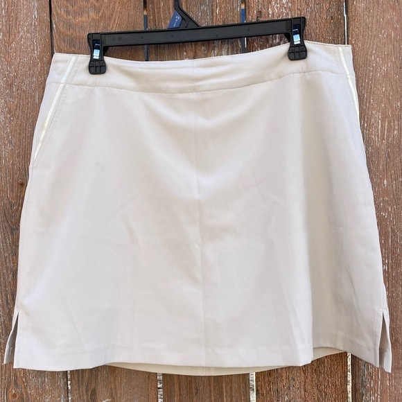 LADY HAGEN Women’s Tan Skort Skirt Pockets Side Slits Size 14 - Picture 1 of 14
